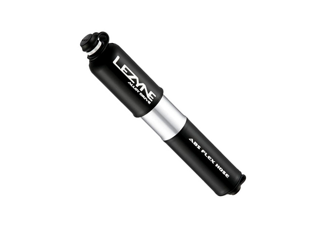 Lezyne CNC Alloy Drive MTB Minipumpe Medium Schwarz 6,2 Bar 3 Lezyne CNC Alloy Drive MTB Minipumpe Medium Schwarz 6,2 Bar